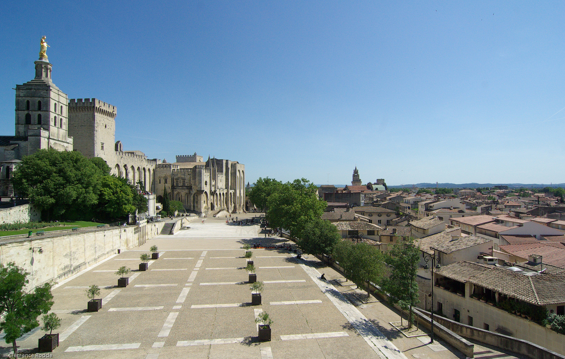 Avignon city center - Palace of the popes